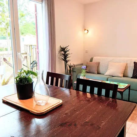 Lejlighed T3 Famille - Piscine, Aire De Jeux - *